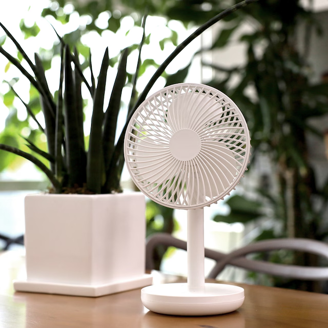 탁상형 무선 선풍기 화이트