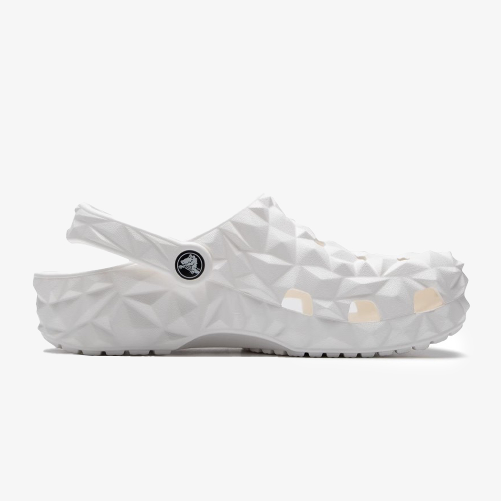 [CROCS] 크록스 공용 클래식 지오메트릭 클로그 화이트 209563-100