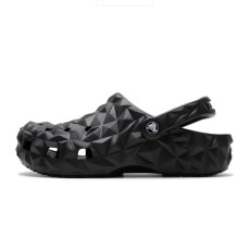 [CROCS] 크록스 클래식 지오메트릭 클로그 블랙 검정 209563-001 공용샌들